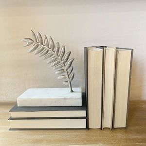 Silver Leaf Jewelry Stand